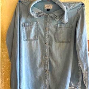 Universal threads denim shirt
